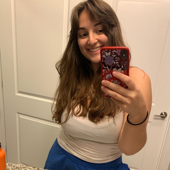 Meet your Posher, Joy - Picture 3 of 3